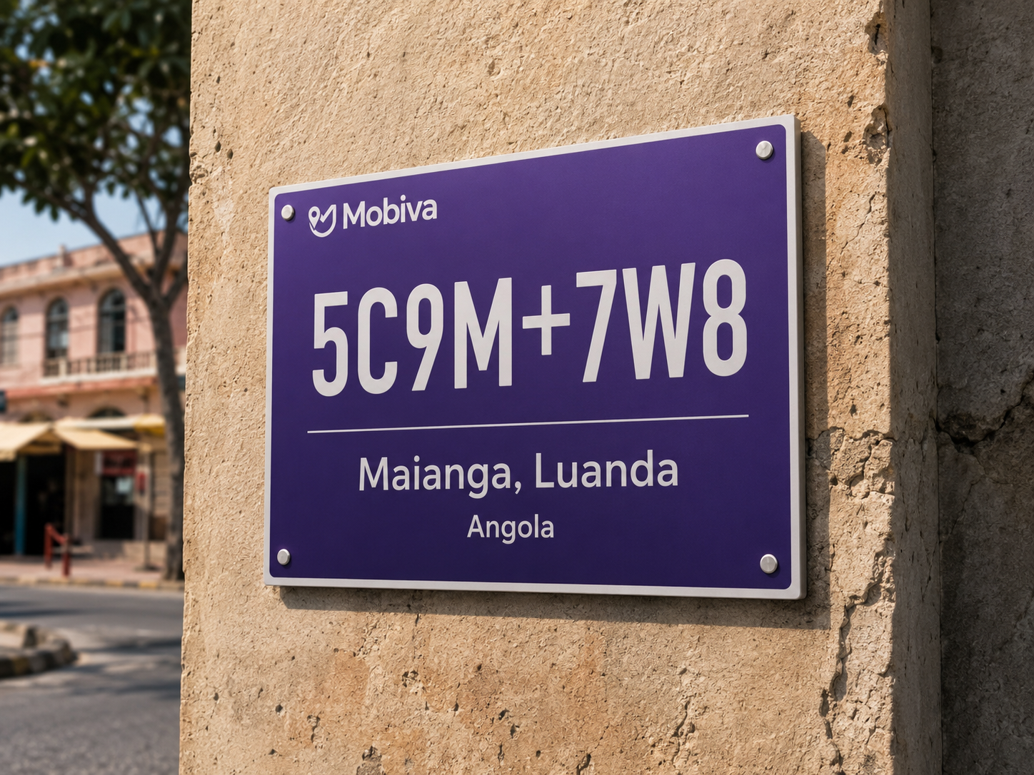 Placard MoBiva na esquina de uma rua